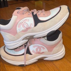 pink chanel sneaker interlocking CC 2019